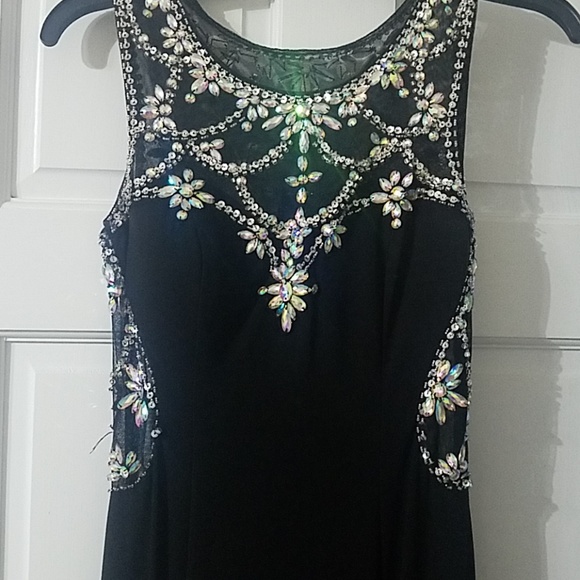 Black and silver dress - Picture 2 of 6